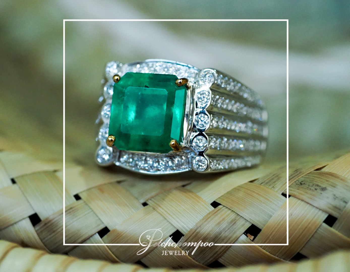 [023890] Emerald with diamond man ring  99,000 