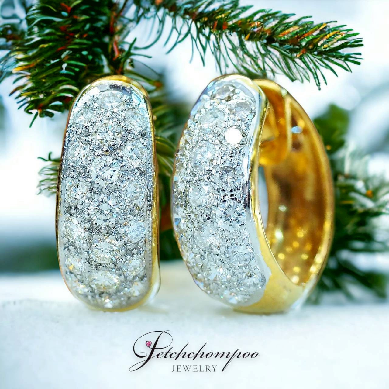 [28488] Diamond hoop earrings, 1.42 carats  59,000 