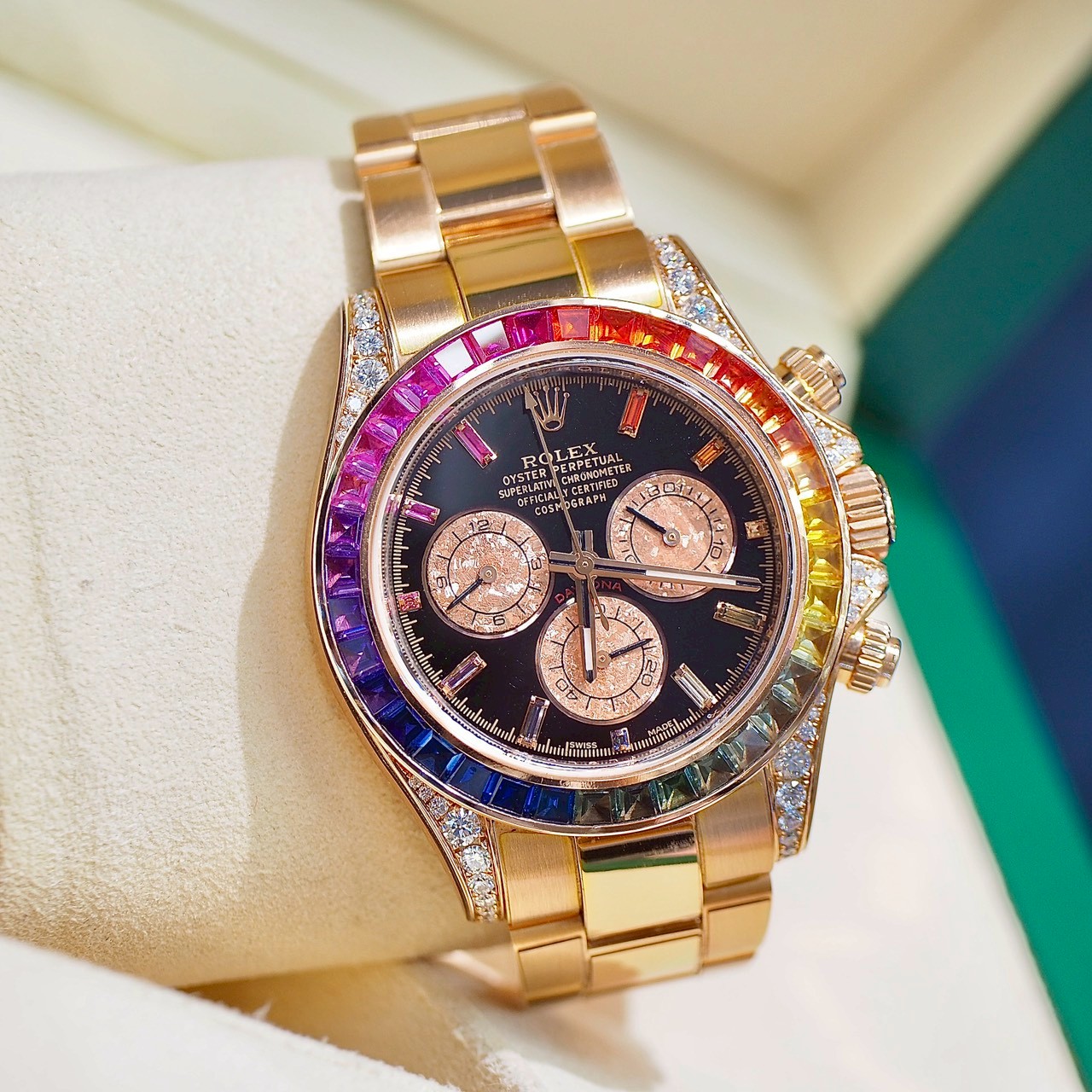 [30835] Rolex Daytona "Rainbow" Ref. 116505, 18k Everose Gold Discount 1,650,000