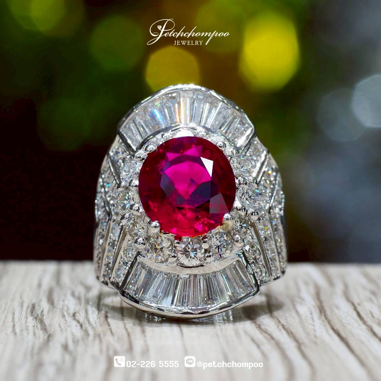 [30326] Vivid Majesty™ 4.01ct Siam Ruby Ring | GIA  1,390,000 