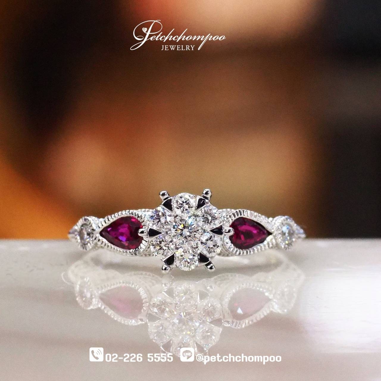 [29561] Flower diam and ruby mozambique sides  29,000 