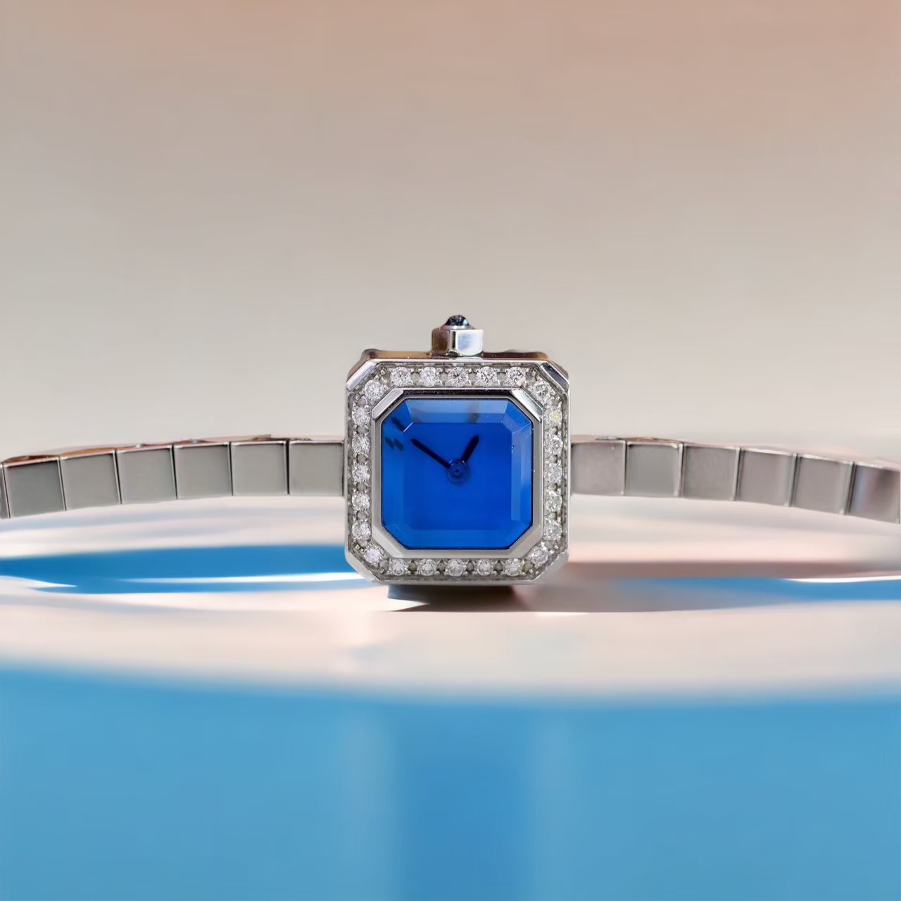 [26718] CORUM SUGAR CUBE DIAMOND BEZEL  49,000 
