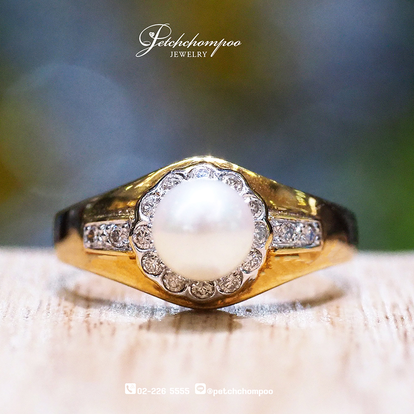 [29099] “Lustre Grace”™ — Classic Pearl & Diamond Gold Ring  29,000 