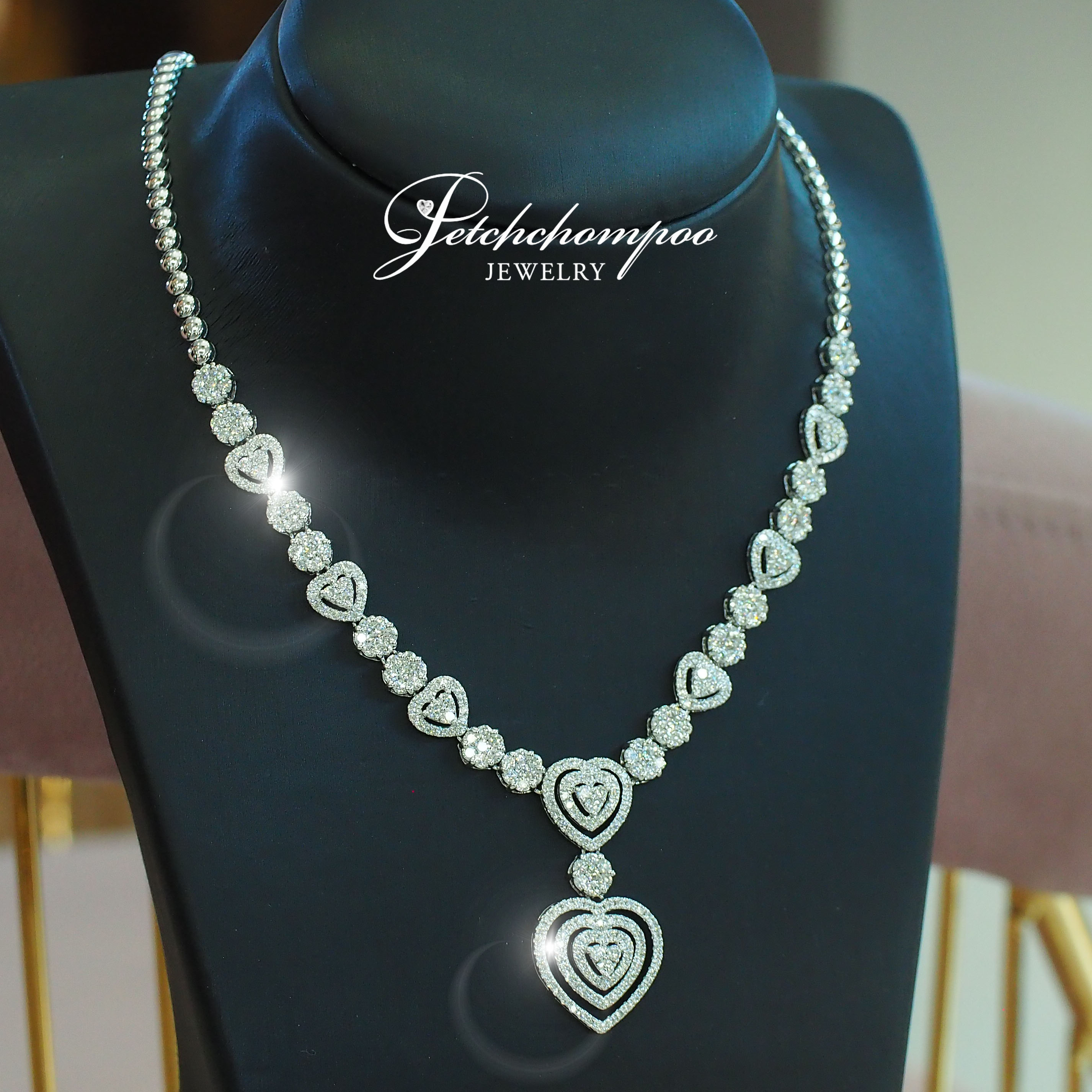 [27088] Heart shape diamond necklace 5.90 carats  269,000 