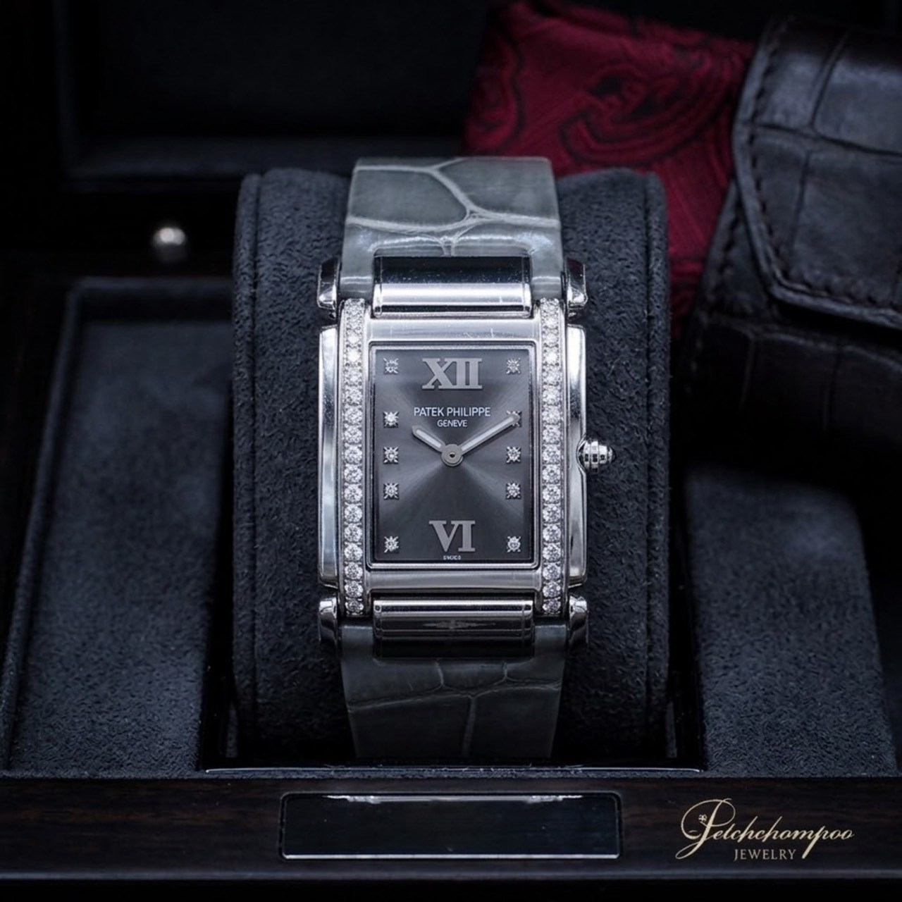 [31004] Patek Philippe Twenty4 Ref.4920G-001 สายหนังแท้  389,000 