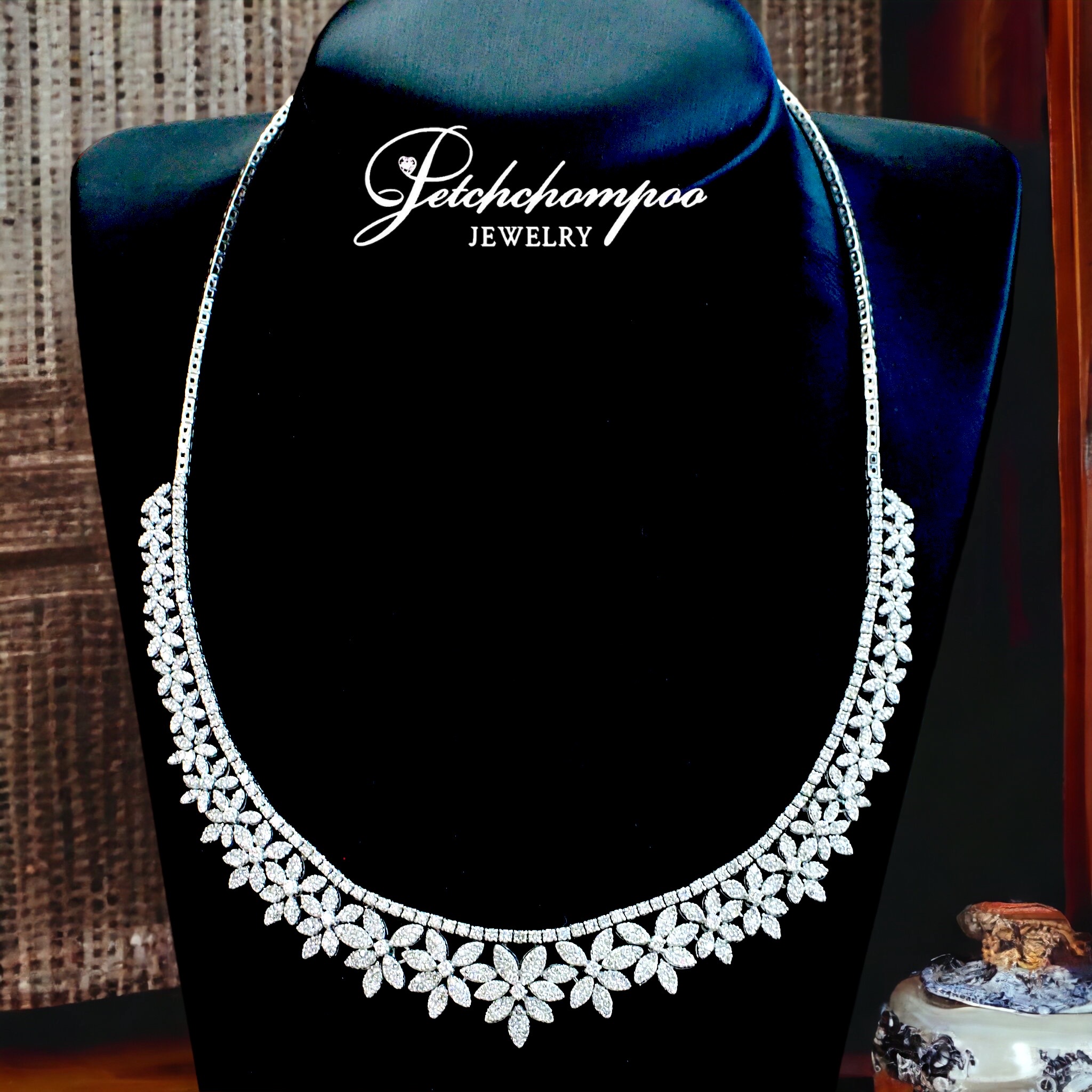 [27798] diamond necklace 7.26 carats Discount 299,000