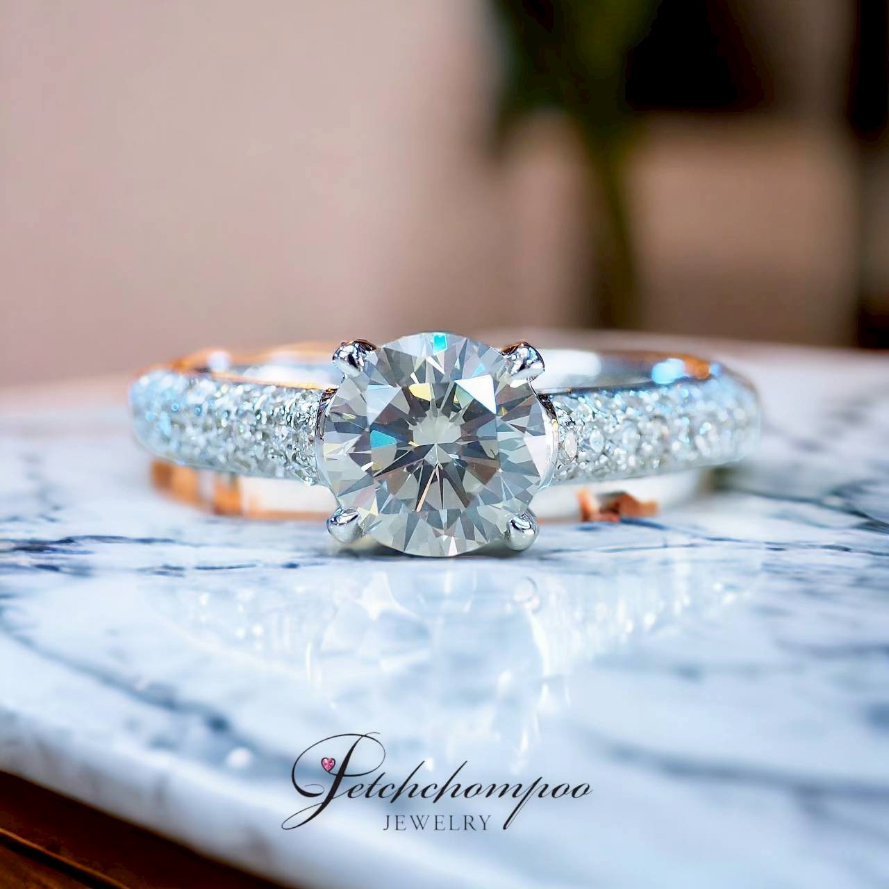 [28521] diamond ring, 1.37 carats Discount 129,000
