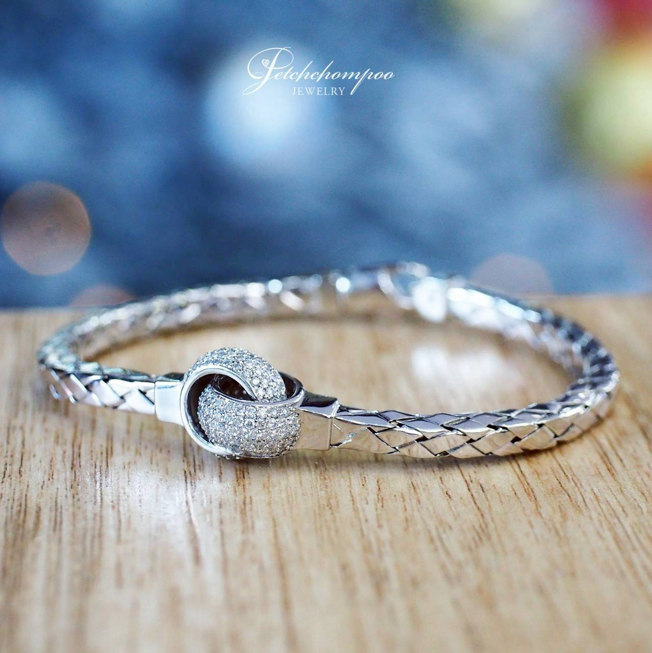 [30555] Infinity Lumière™ Diamond Bracelet, 1.40 carats  99,000 