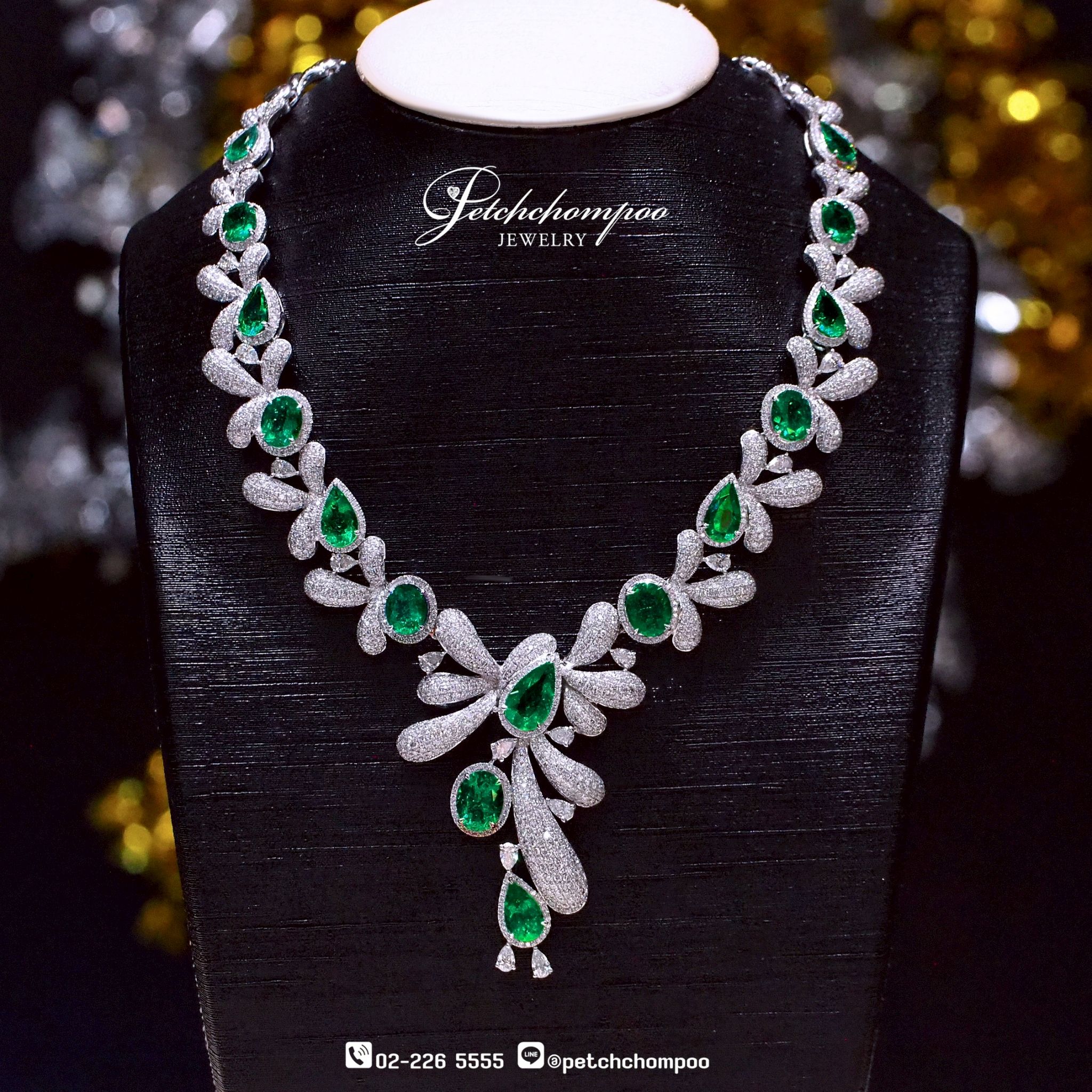 [28826] Colombian Emerald Necklace 25.29 Carats – A Majestic Green Masterpiece  2,690,000 