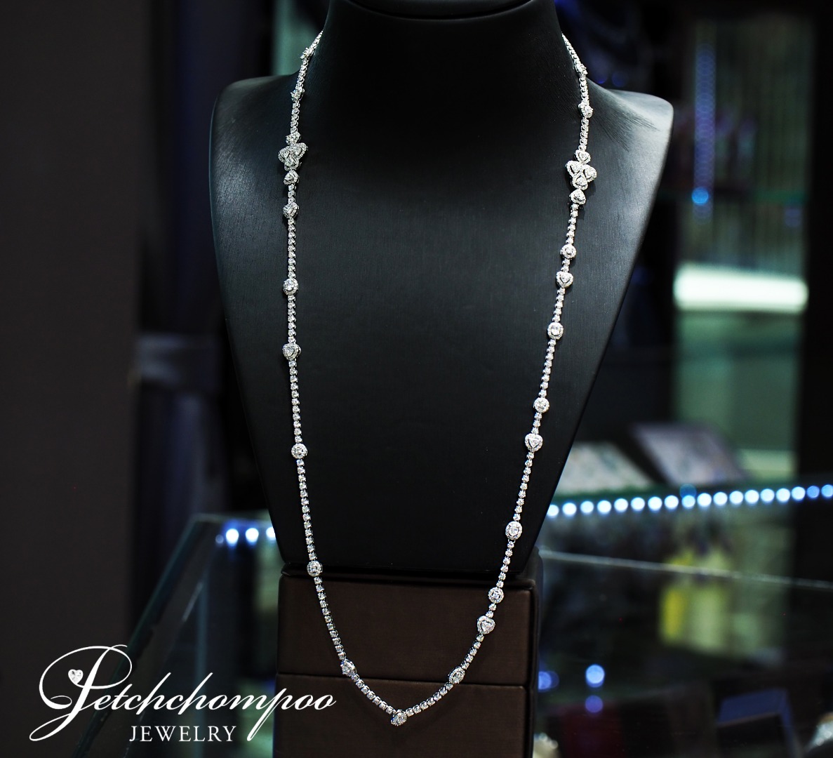 [024879] 20 in 1 Diamond Necklace Discount 599,000