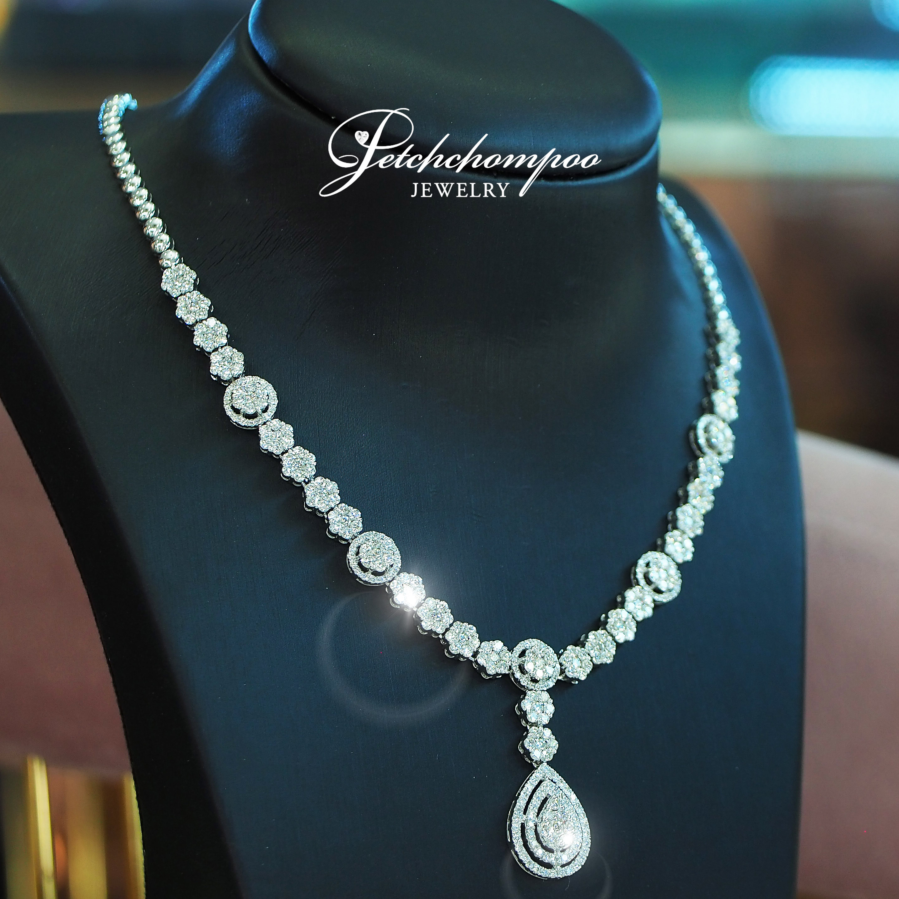 [27082] diamond necklace, 7.62 ct.  299,000 