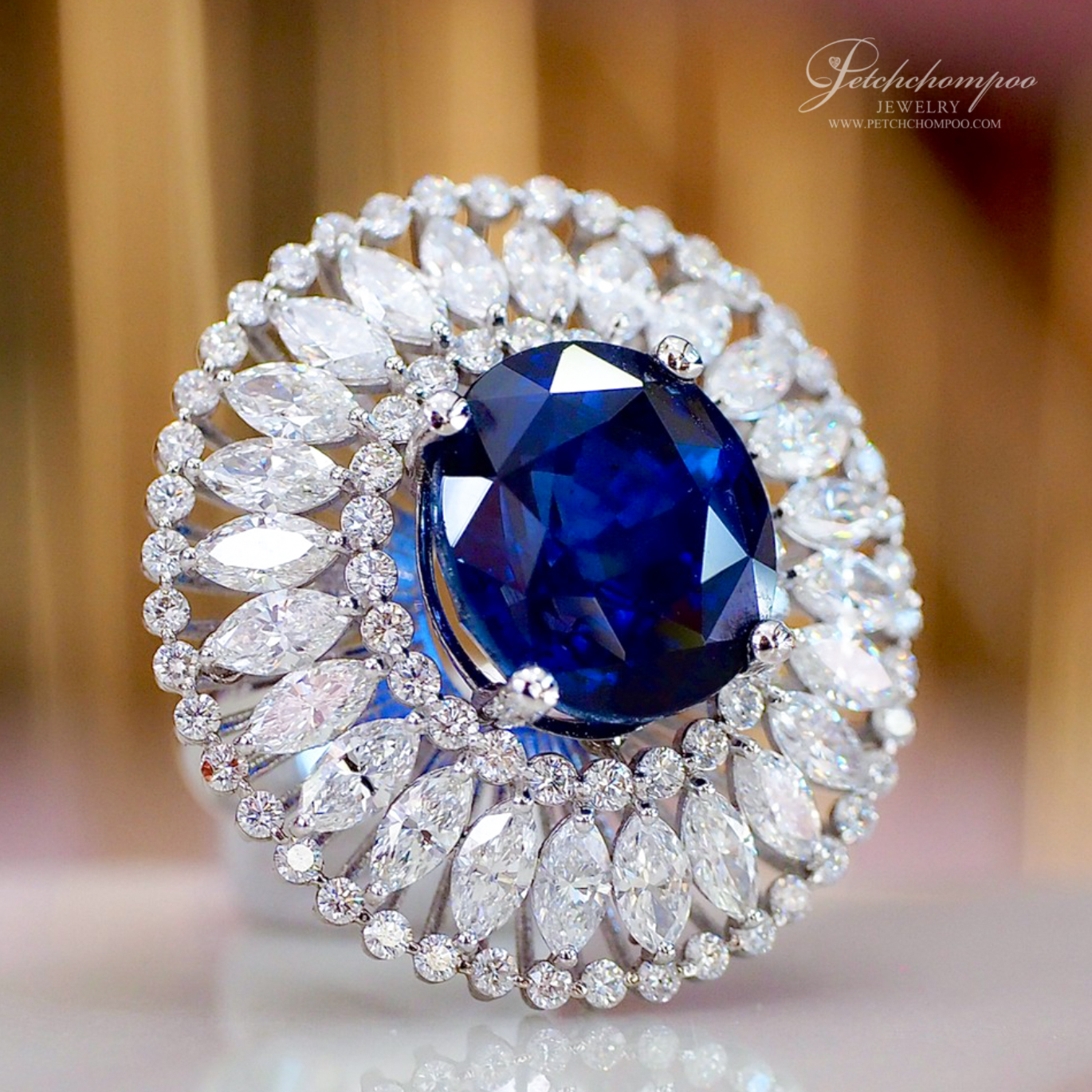 [021963] 12 Carats Royal Blue Ceylon Sapphire Ring Discount 1,690,000
