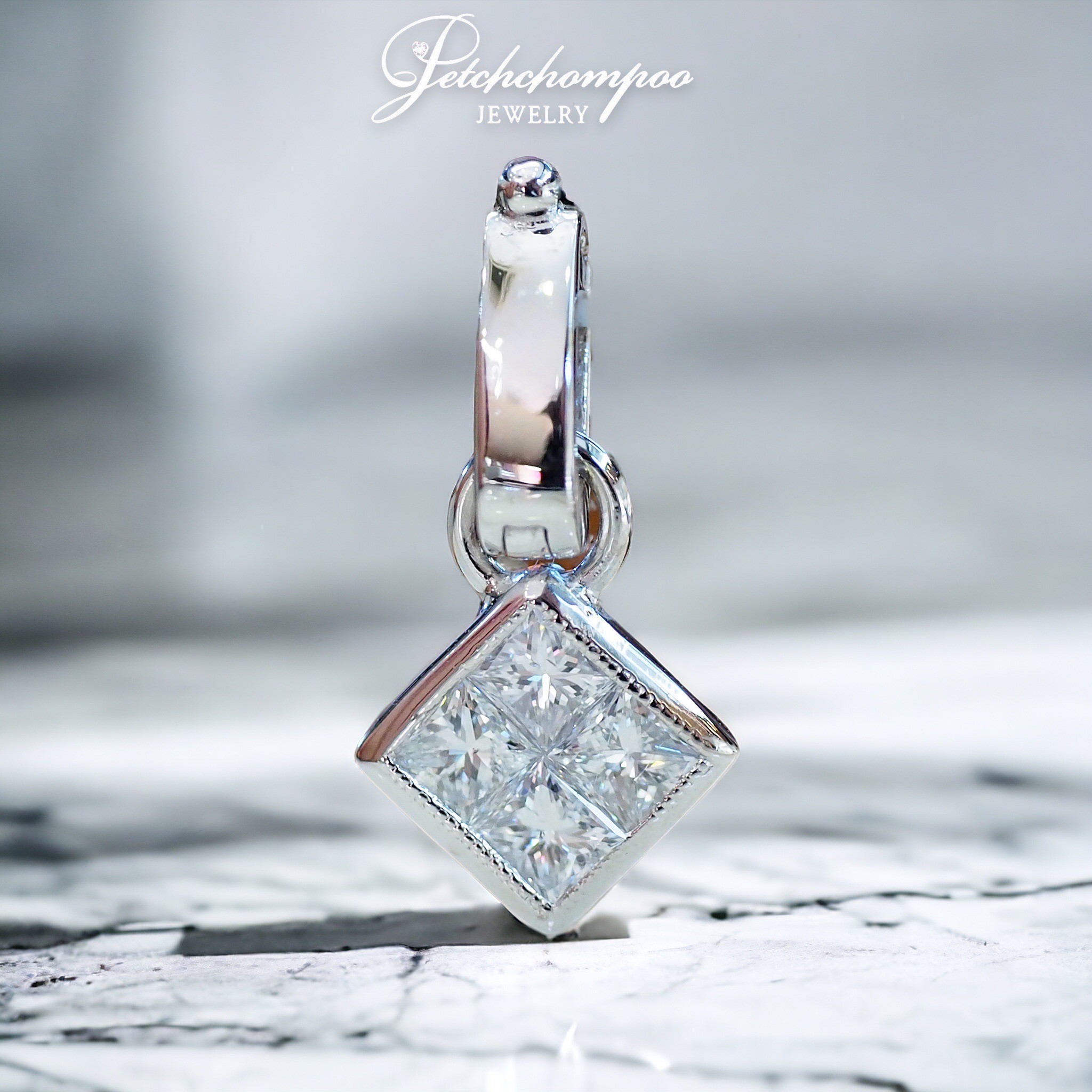 [28866] Illusion diamond pendant  39,000 