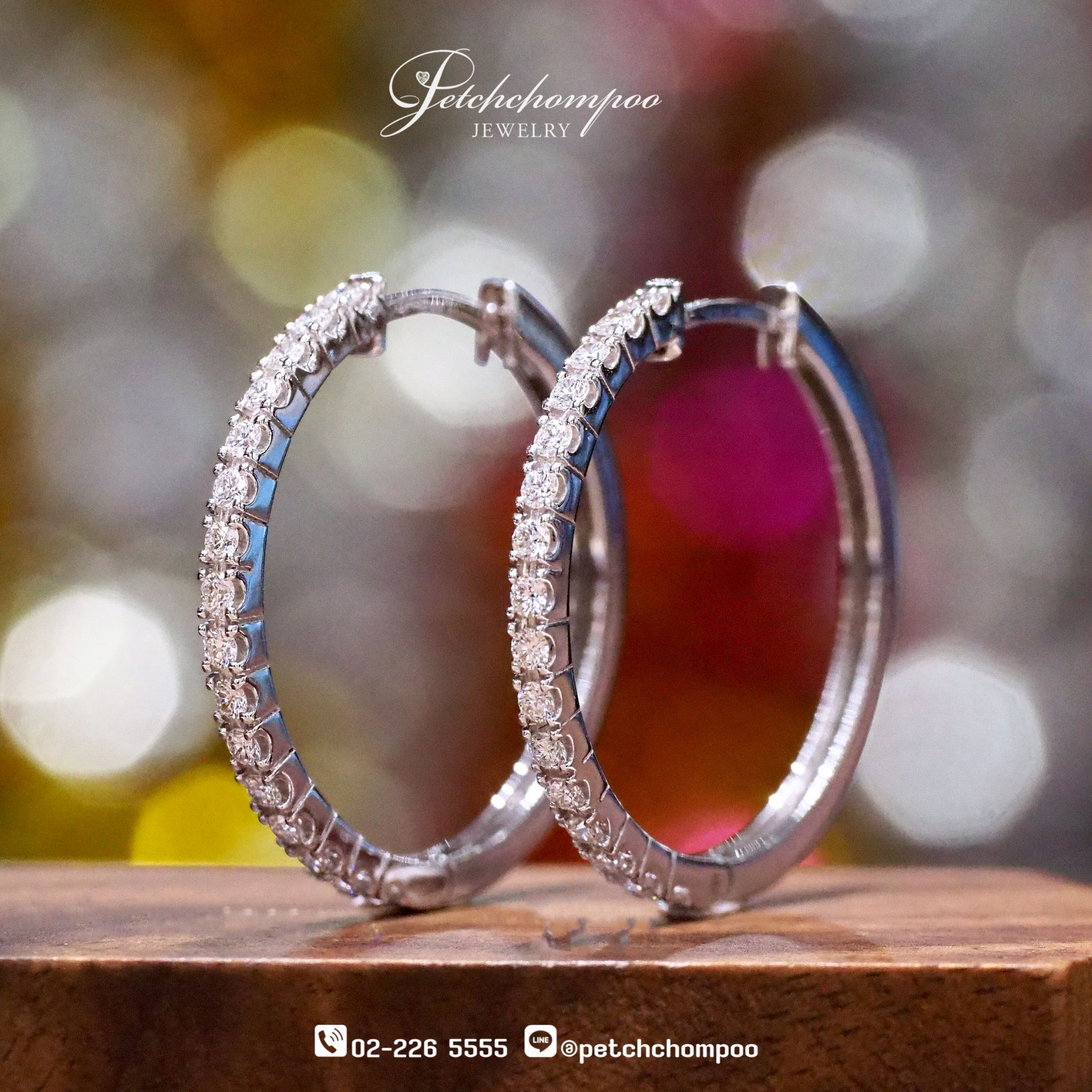 [29149] 0.64 carat diamond hoop earring  39,000 