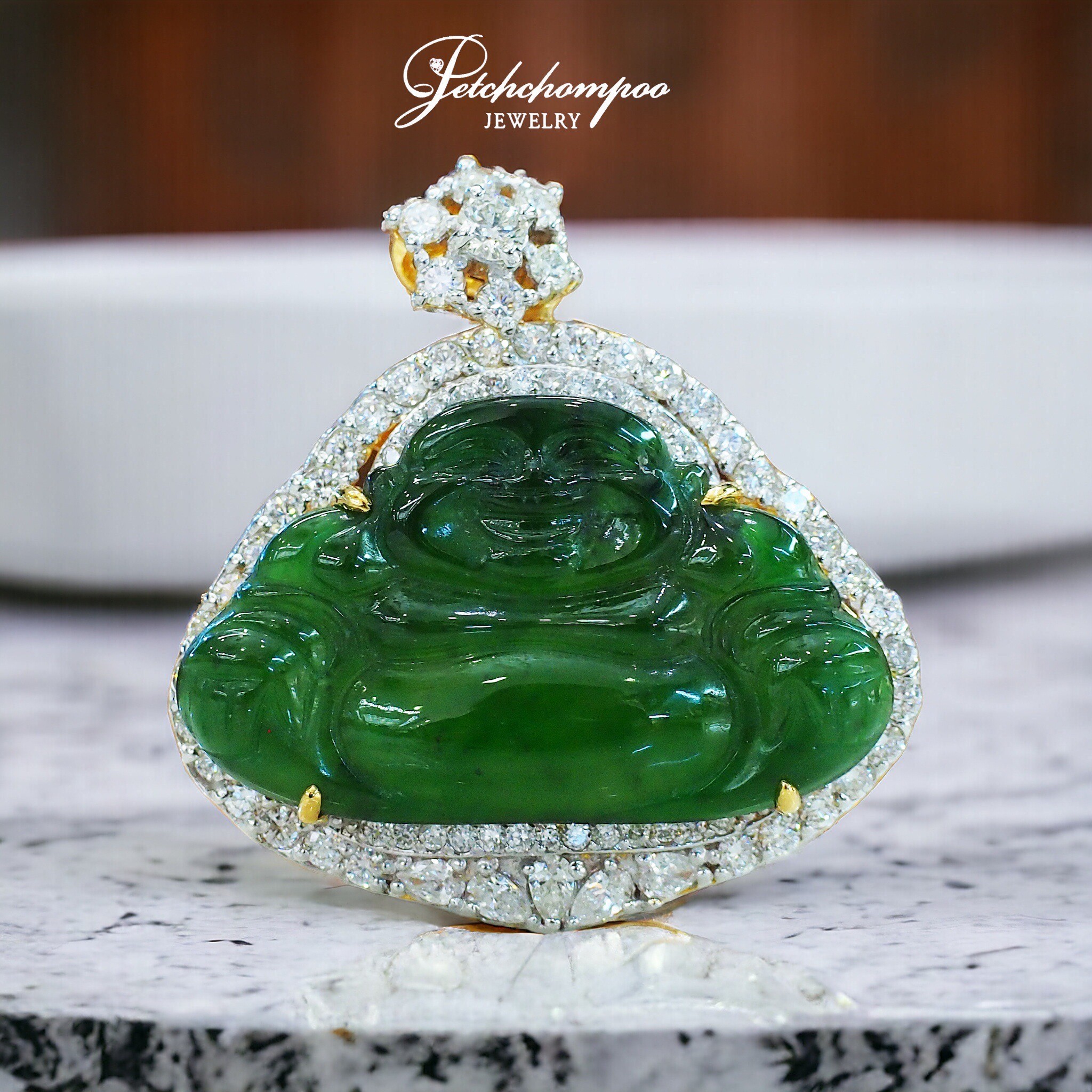 [28812] Carved A-Jade Happy Buddha pendant  179,000 
