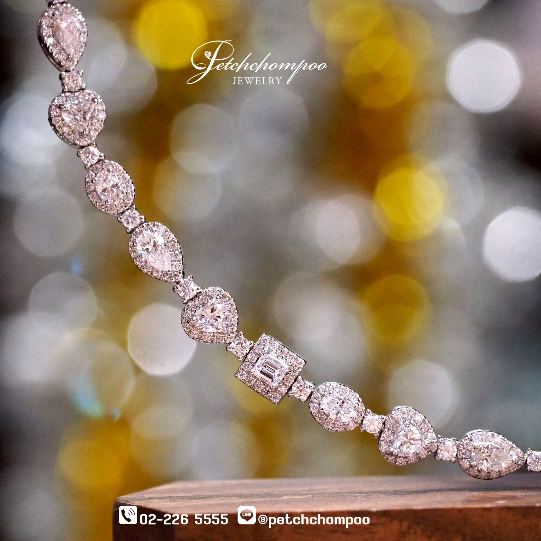 [023340] Fancy shape diamond bracelet  259,000 