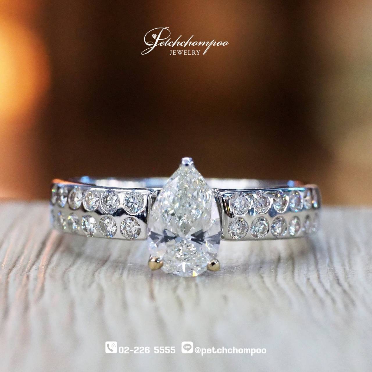 [29685] 1.03 carat diamond ring  139,000 