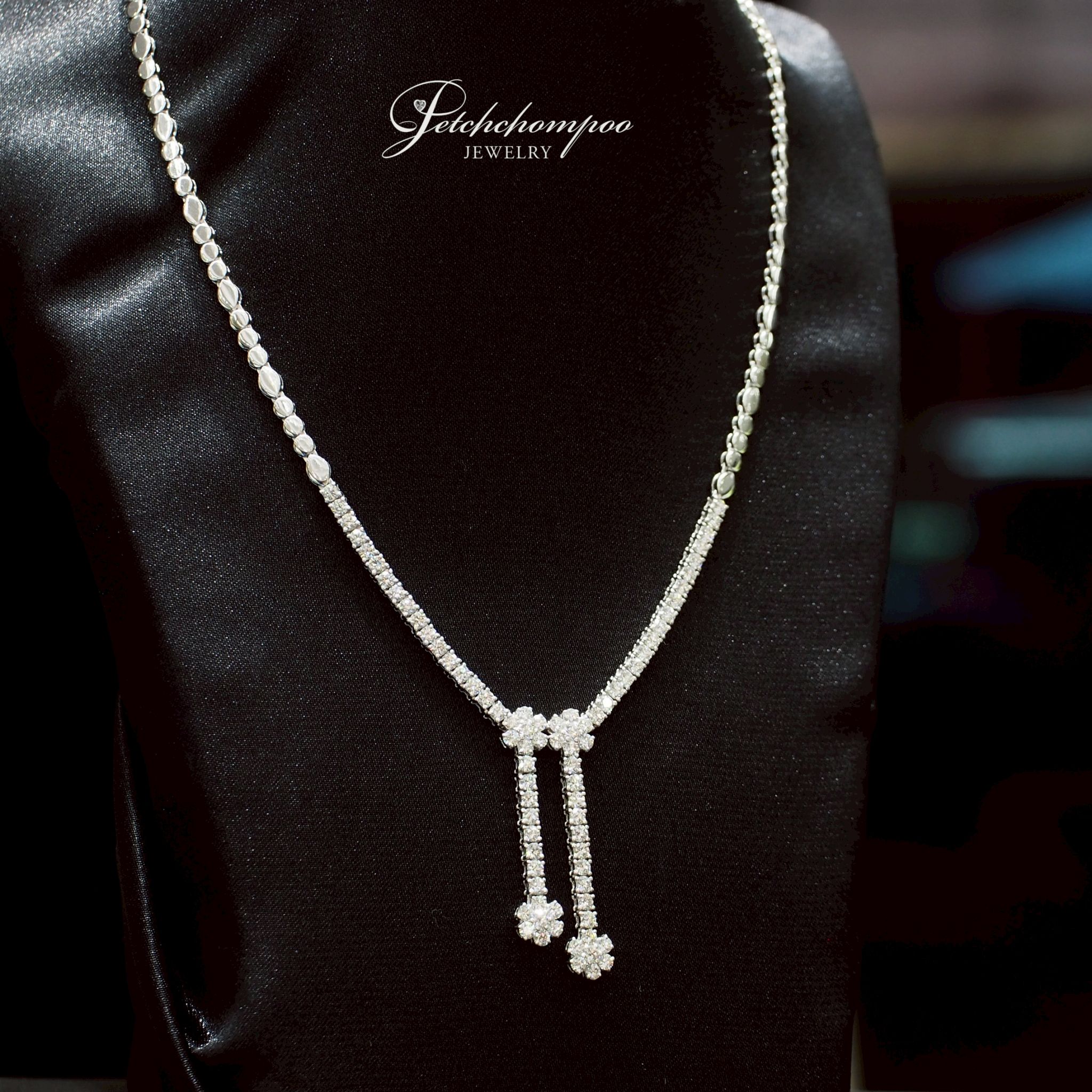[28435] Blossom Duet™ สร้อยเพชร 4.04 กะรัต ดอกไม้สองสาย เรียบหรูดูดีทุกองศา  149,000 