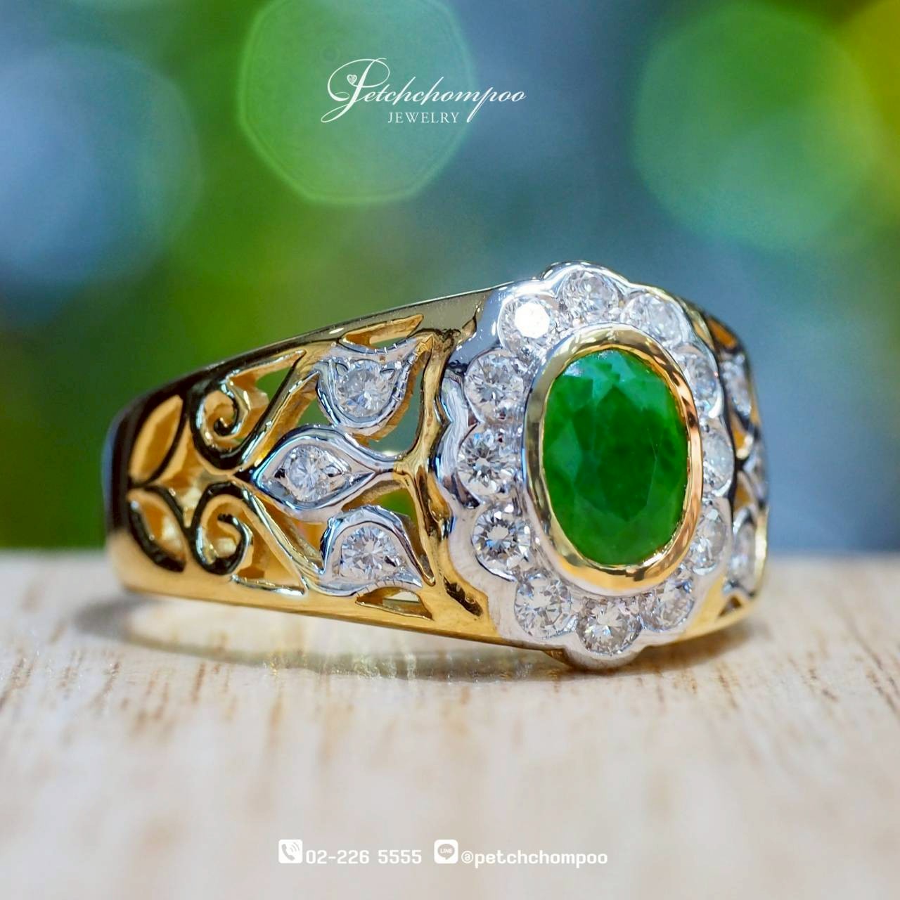 [30234] Verdant Grace™ – Diamond-Embraced Jade Vine Ring  49,000 