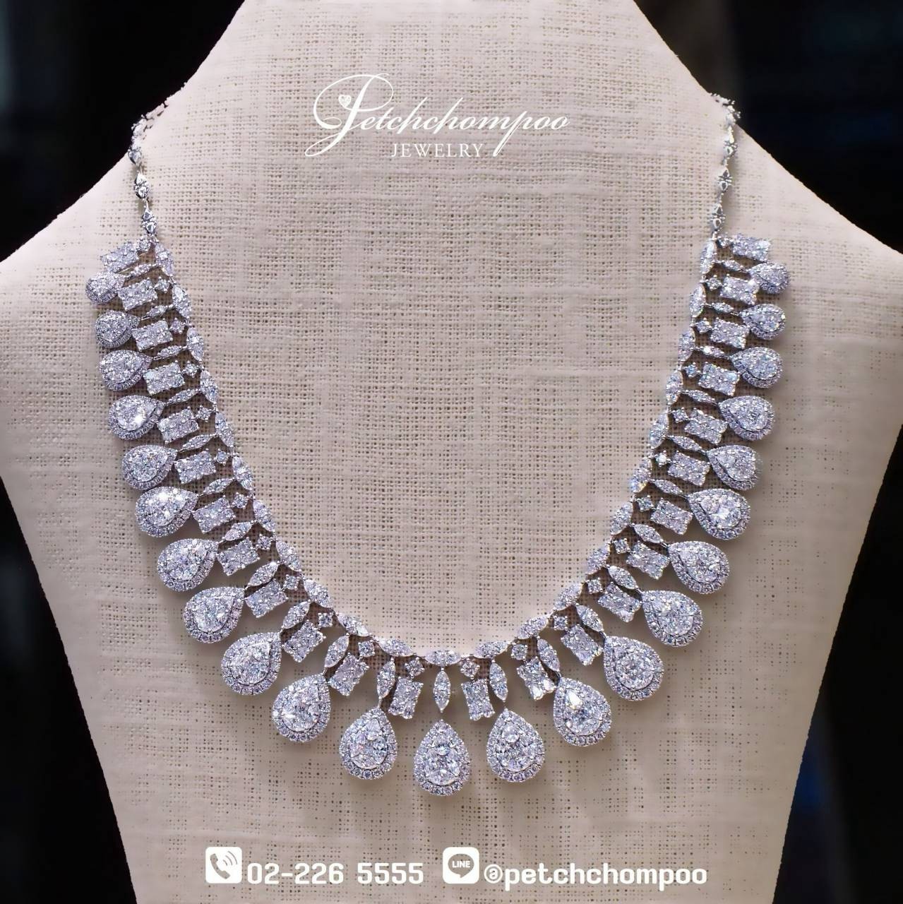 [29861] 31.48-Carat Waterfall Diamond Necklace  1,690,000 