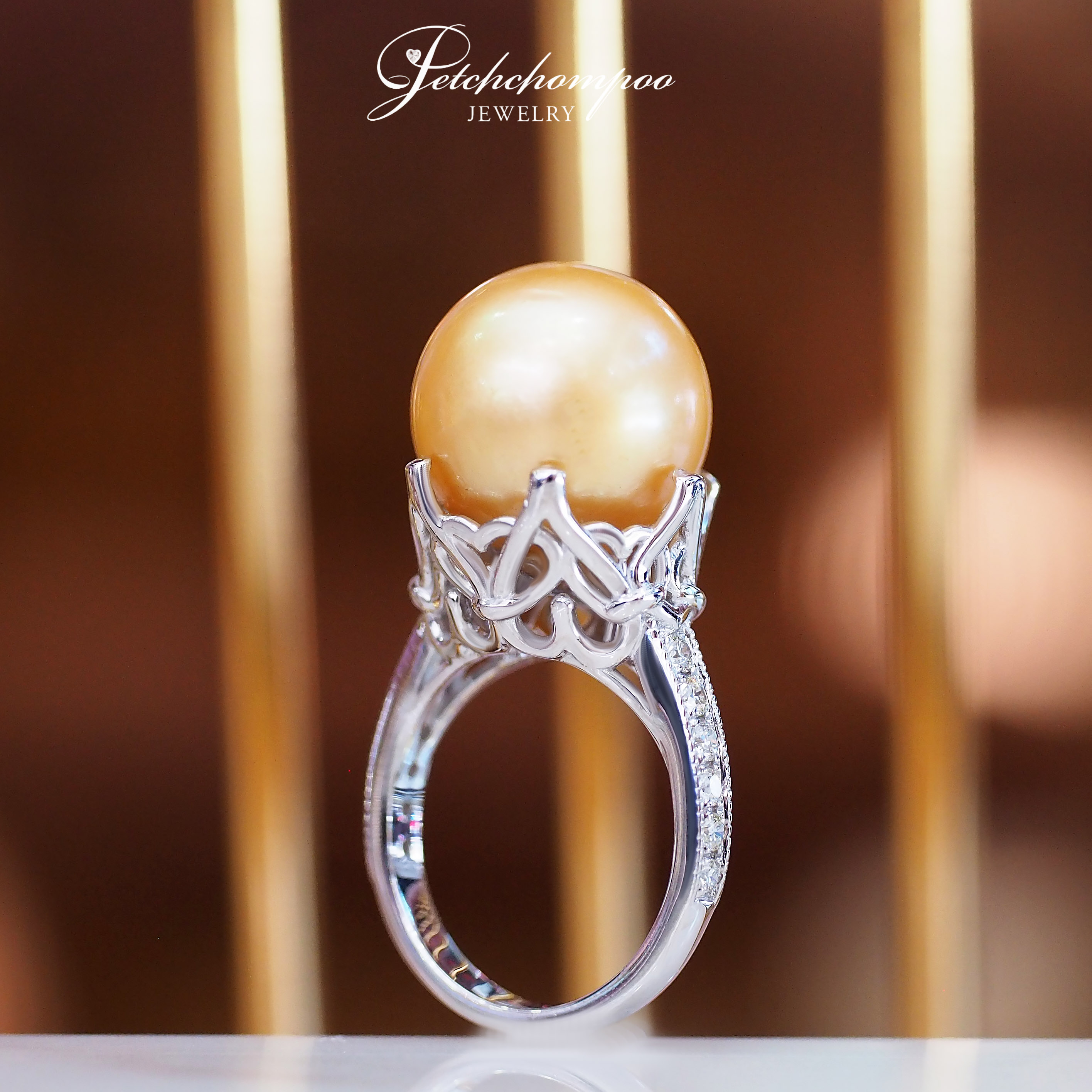 [26850] Golden South Sea pearl ring 15 mm.  69,000 
