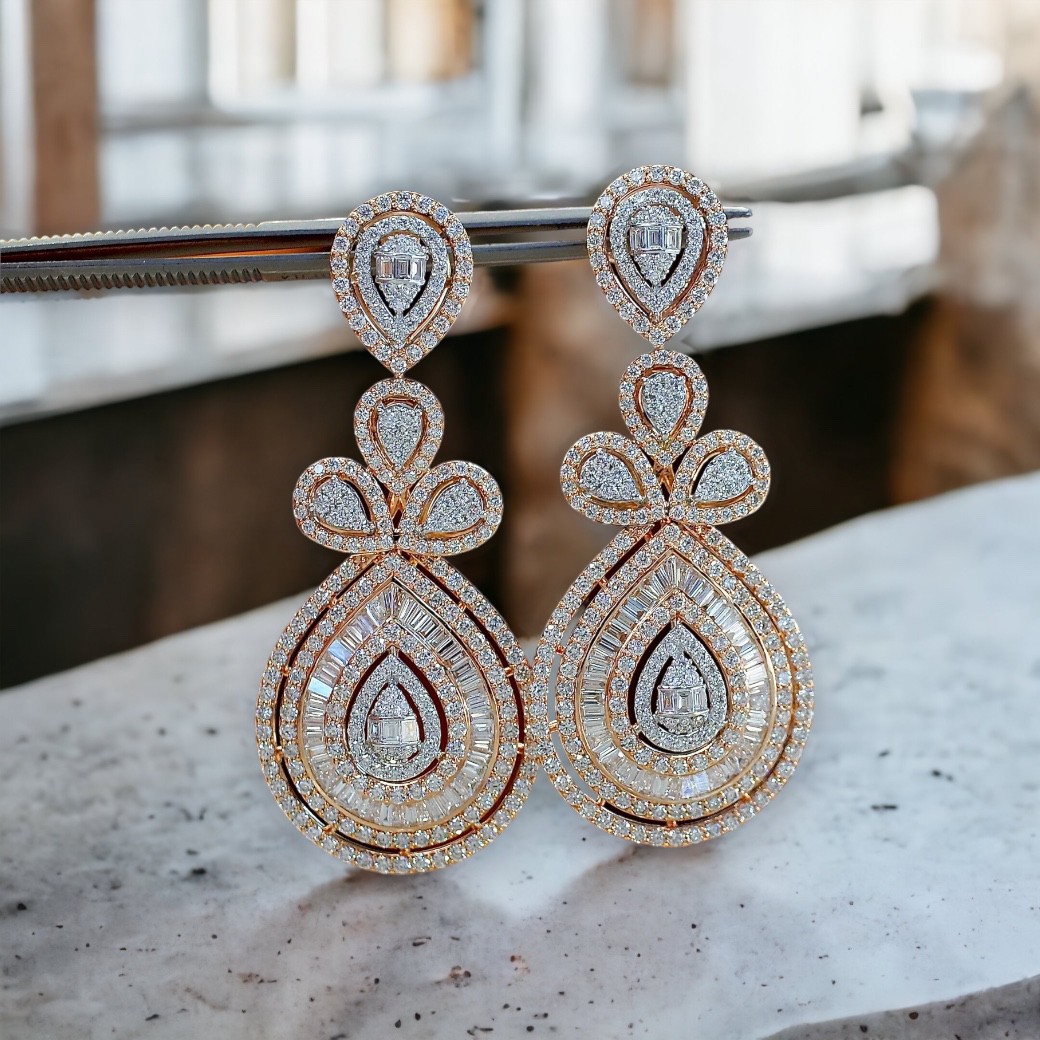 [27535] Diamond Earrings 12 carat Discount 399,000