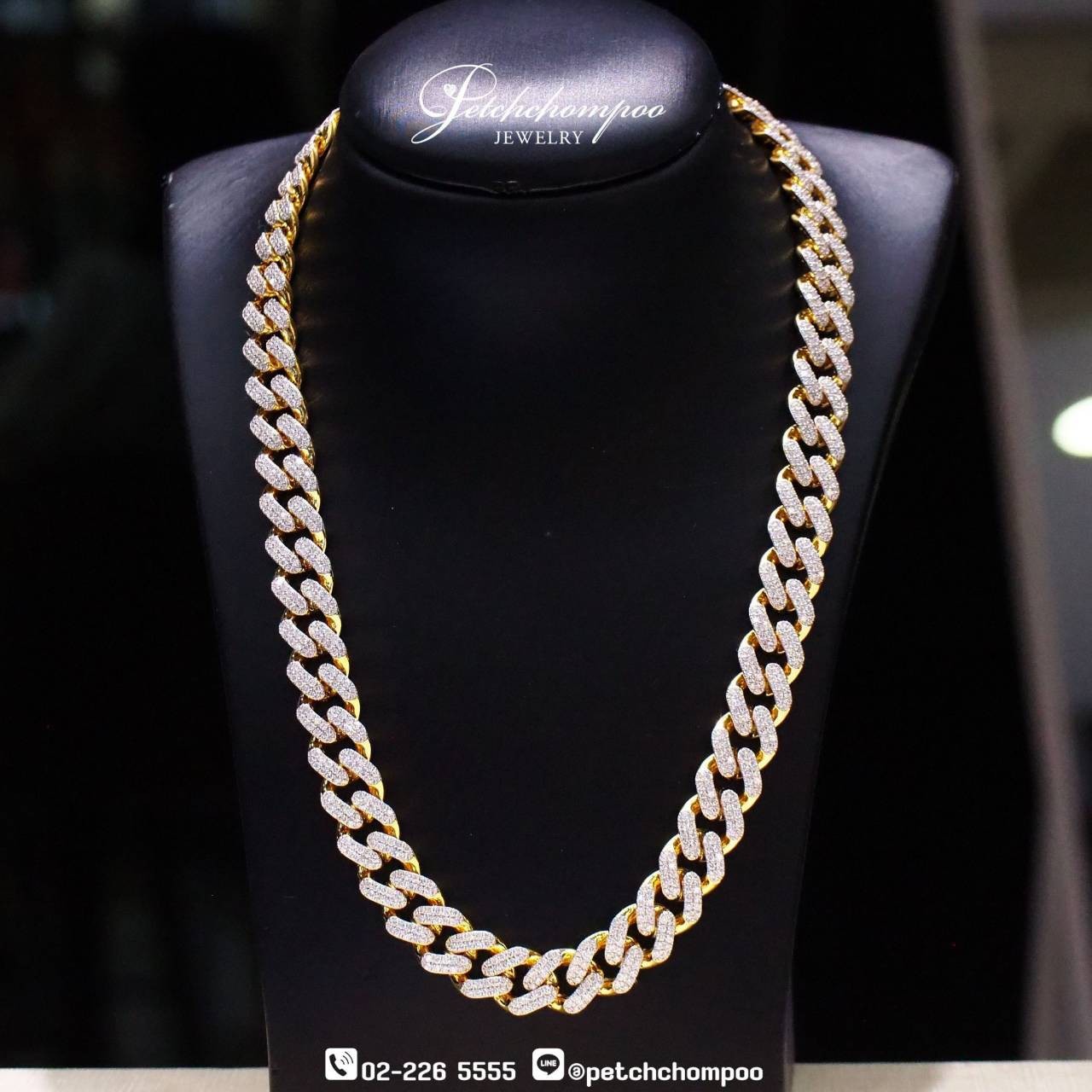 [29849] 24.32 carat Diamond Cuban Link Necklace  1,090,000 