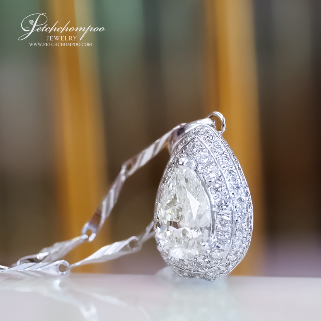 [27077] Necklace with 1 carat diamond pendant Discount 129,000