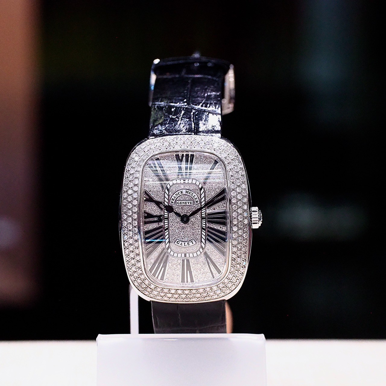 [29966] Franck Muller Galet Full Diamond  155,000 