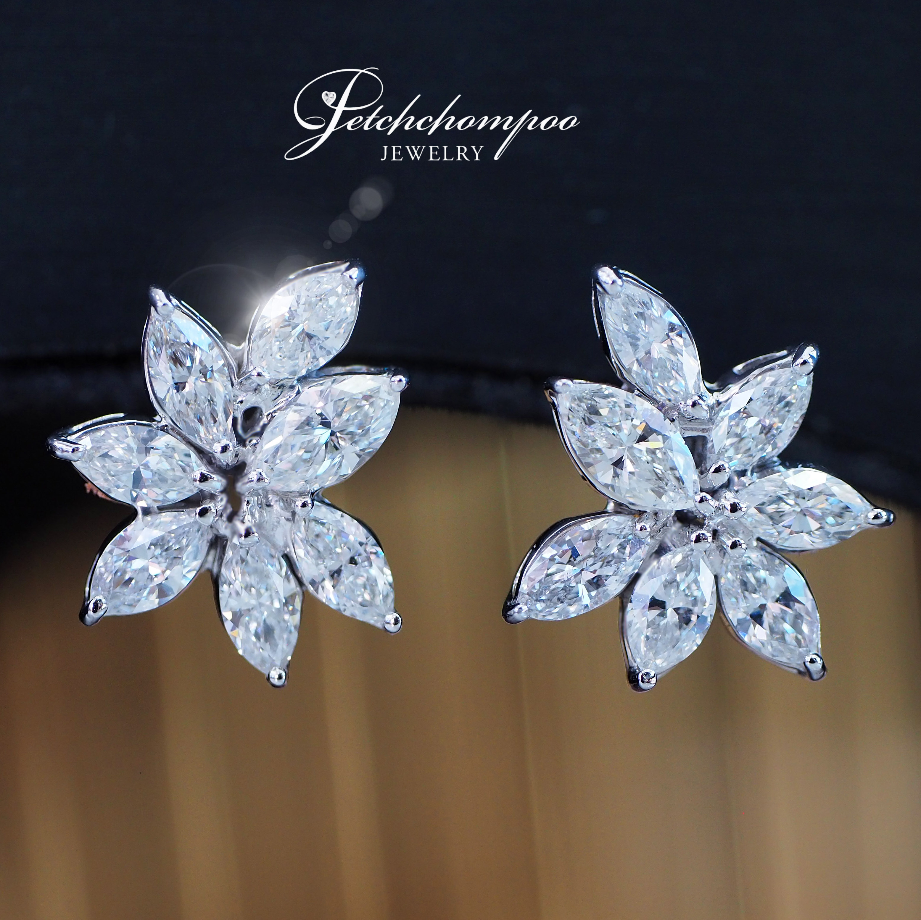 [26542] Marquise Cut Diamond Earring  159,000 