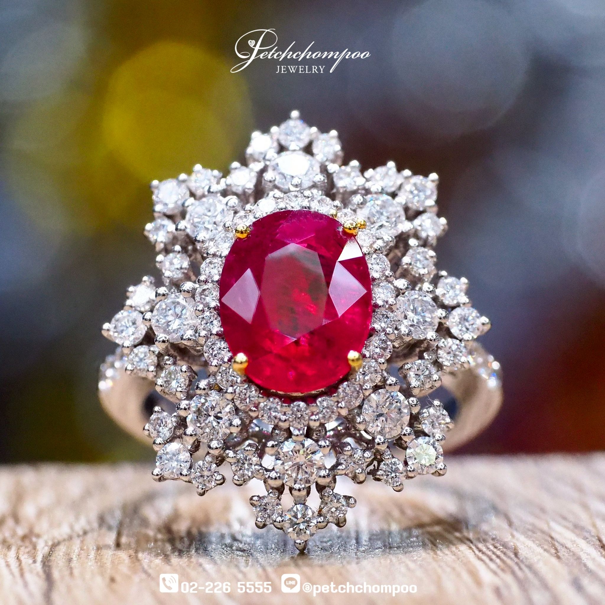 [023496] 3.16 carat Vivid red ruby ring  390,000 
