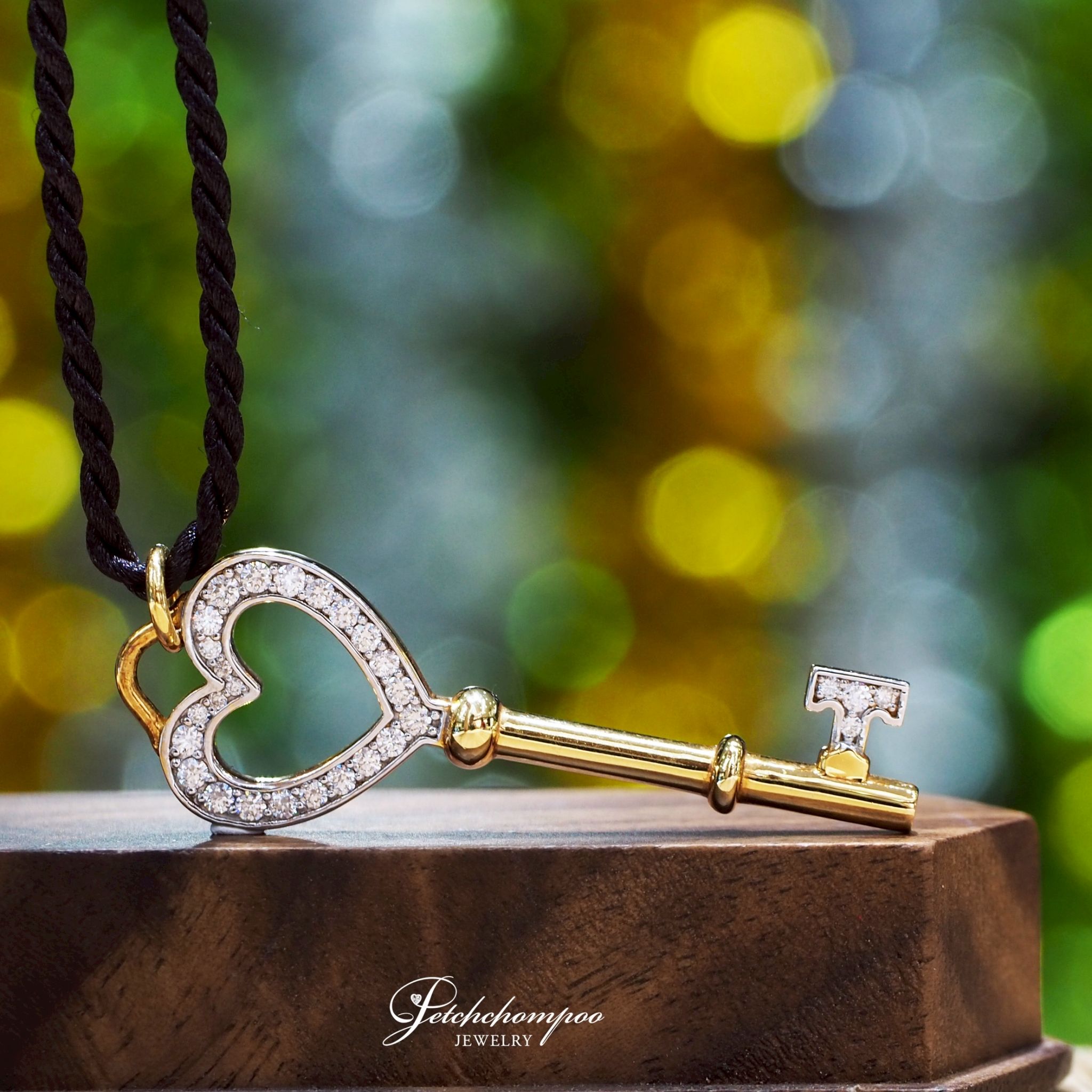 [25826] Diamond Necklace  49,000 