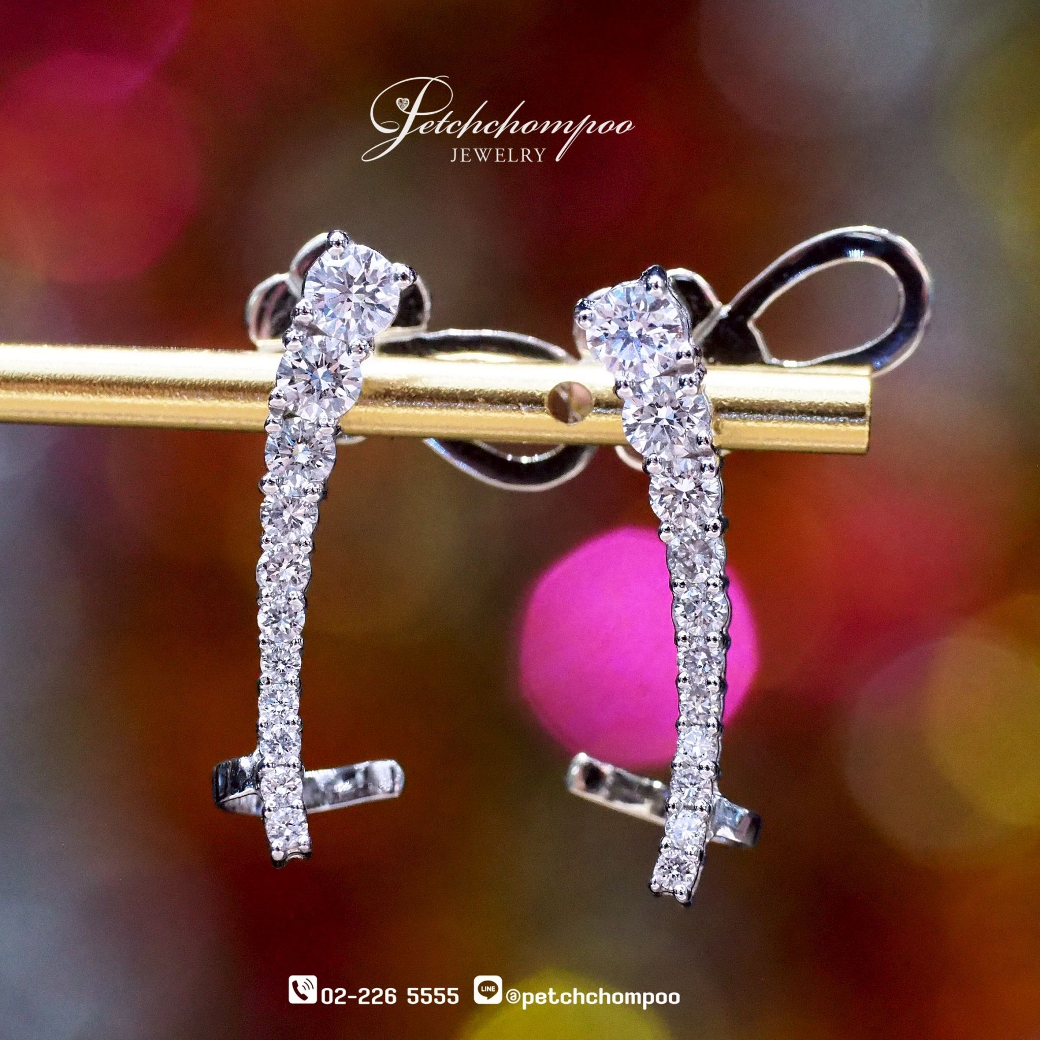 [30131] Sleek Curve™ — 0.98 ct Diamond Curved Earrings  59,000 