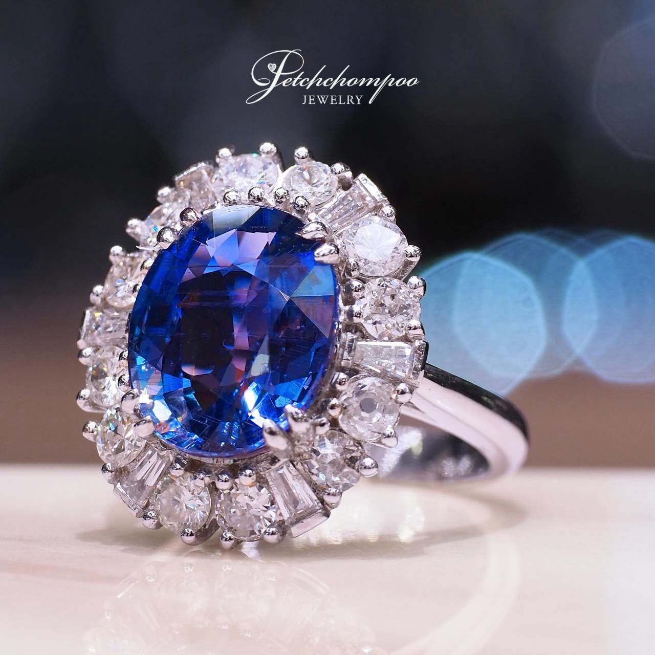 [31144] แหวนไพลินเปลี่ยนสีไม่เผา Lumina Mystique 5.07 กะรัต ล้อมเพชร | GFCO  189,000 