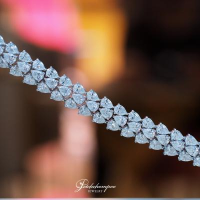 [28872] Pear cut  diamond bracelet  990,000 