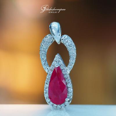 [28683] Burmese ruby pendant with diamonds  39,000 