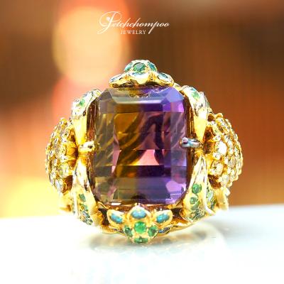 [024618] Two-tone tourmaline ring with topaz and green granate.  129,000 