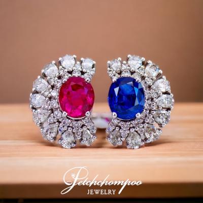 [017439] แหวนทับทิม พ ม่ า แดงสดคู่ไพลินซีลอนรอยัลบลูล้อมเพชร ลดราคาเหลือ 299,000