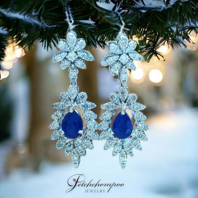 [28467] Blue sapphire earrings with diamonds  79,000 