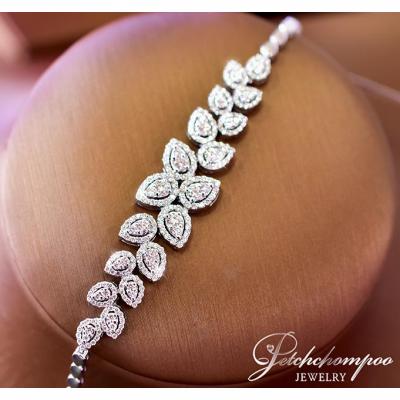 [020206] Diamond Flower Bracelet  89,000 