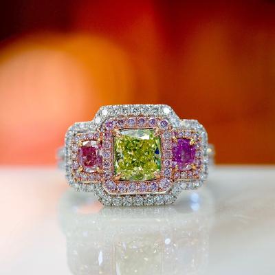 [28508] แหวนเพชรสีเขียว ล้อมชมพู เซอร์ GIA ลดราคาเหลือ 550,000