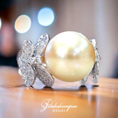 [26532] Golden Southsea Pearl with Diamond Ring  89,000 