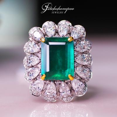 [25875] Emerald and diamond Ring  290,000 