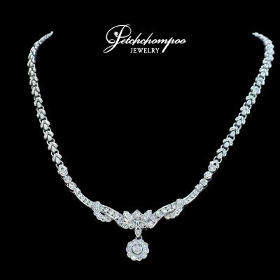 [28436] Diamond chandelier necklace, 2.51 carats  89,000 
