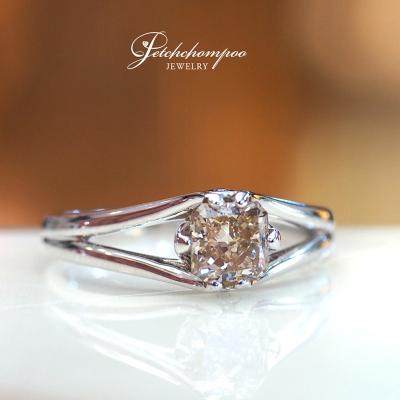 [26129] 1.01 Carat Champenge Color diamond ring  89,000 
