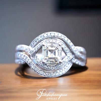 [019467] Assher Cut Diamond Ring 1.21 ct. Discount 169,000
