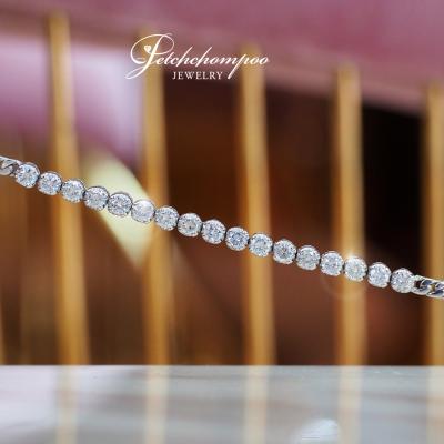 [021072] diamond line bracelet  120,000 