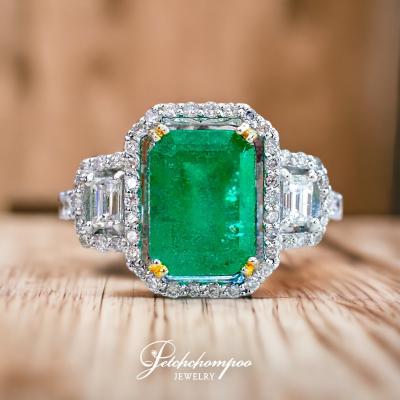 [023894] emerald with diamond ring  89,000 