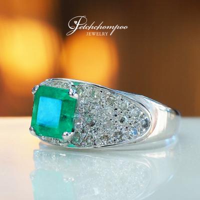 [28545] diamond ring set with Colombian emeralds  29,000 