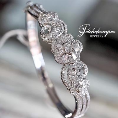 [018681] Diamond flower bracelet Discount 199,000